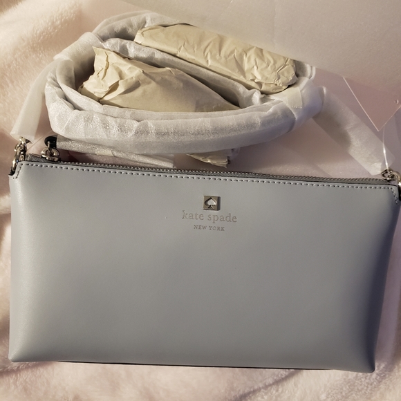 kate spade Handbags - Kate Spade Sawyer Street Declan